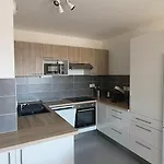 Le Novea شقة